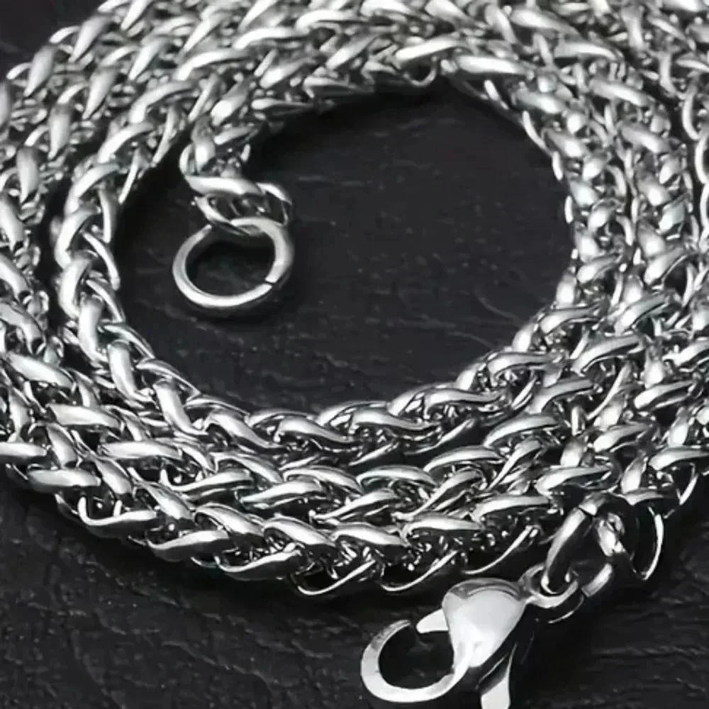 > One unisex stainless steel necklace Elegant